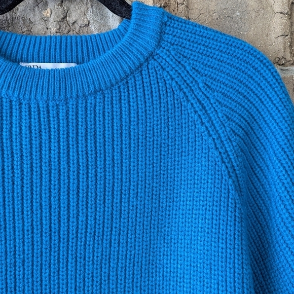 Zara Blue Ribbed Crew Neck Sweater Size XL Wool Blend - Picture 2 of 6